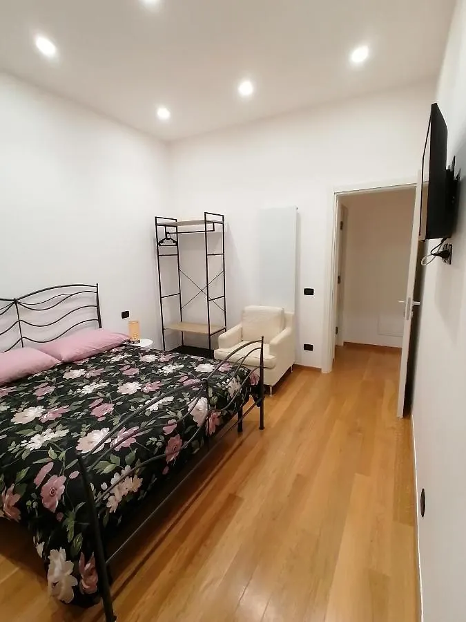 Pensjonat New Rooms Center Bari