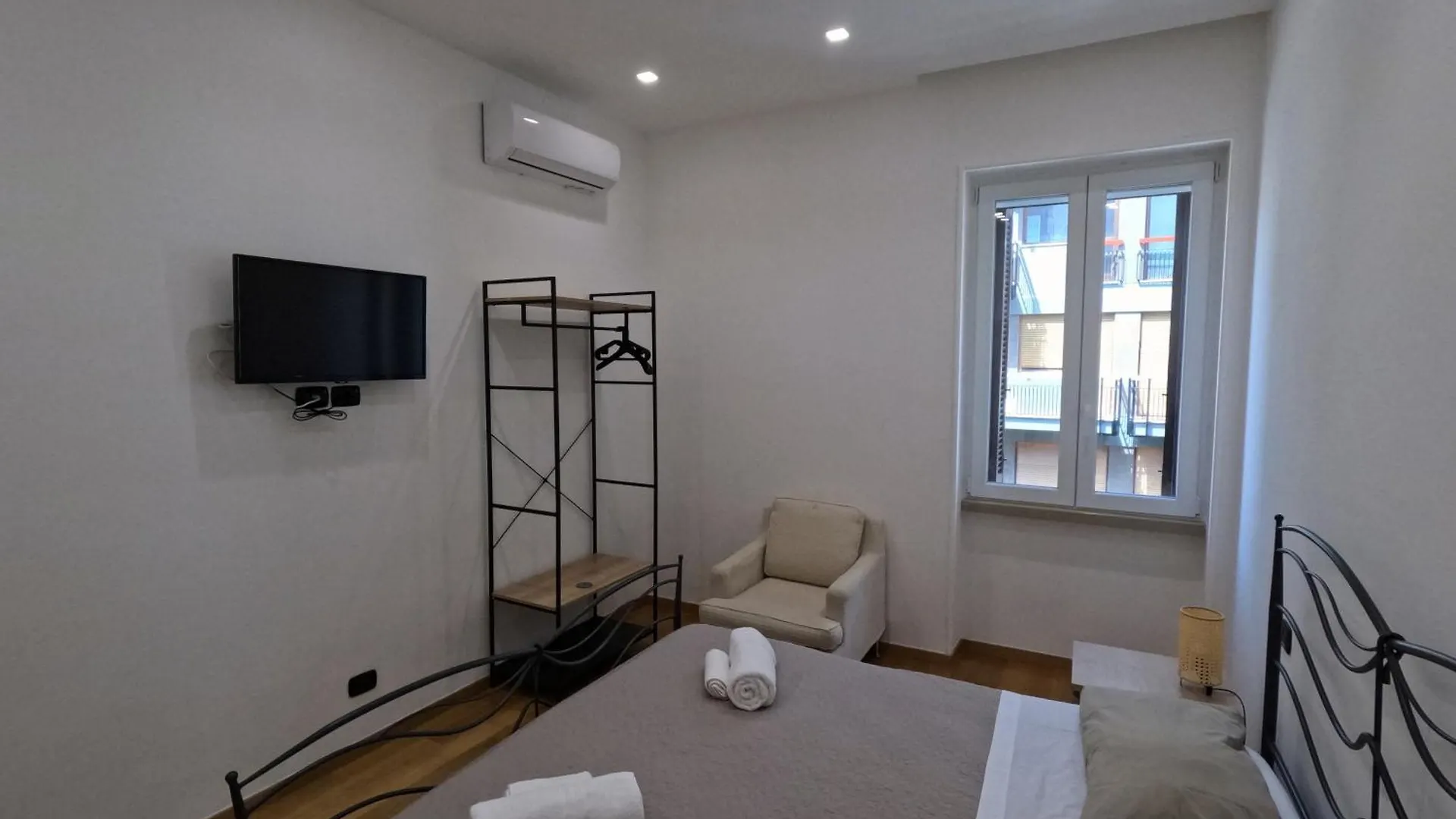 Affittacamere New Rooms Center Bari Italia
